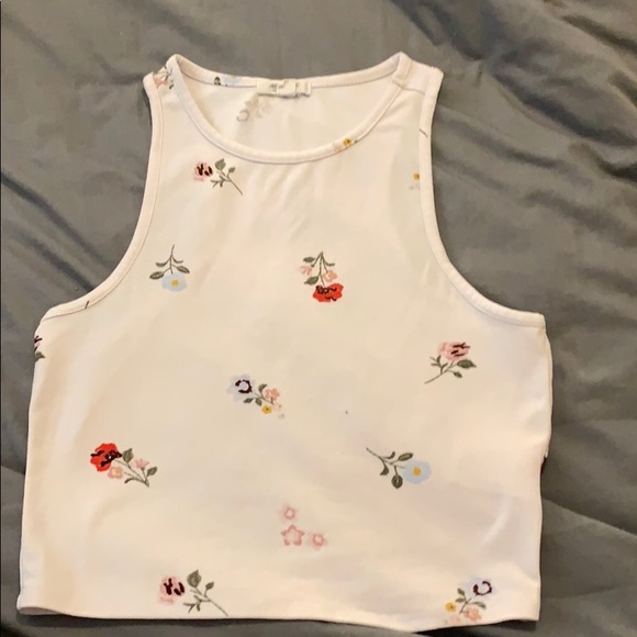 Floral cropped white top • ARDENE basic collection - Picture 2 of 4